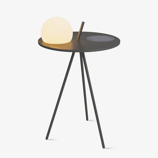 Soluna Tripod Outdoor Lamp